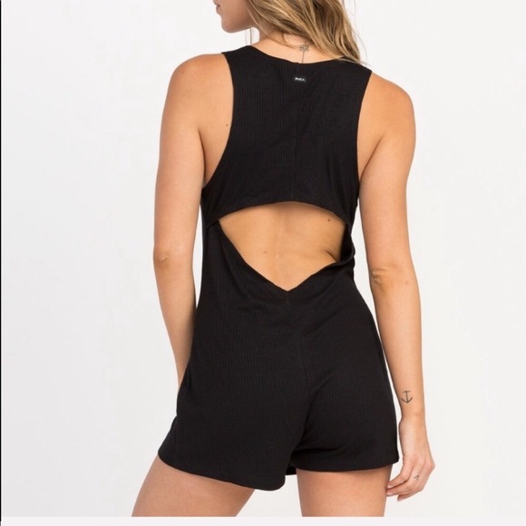 🌴🌼RVCA- ROMPER🌼🌴 - Picture 6 of 8